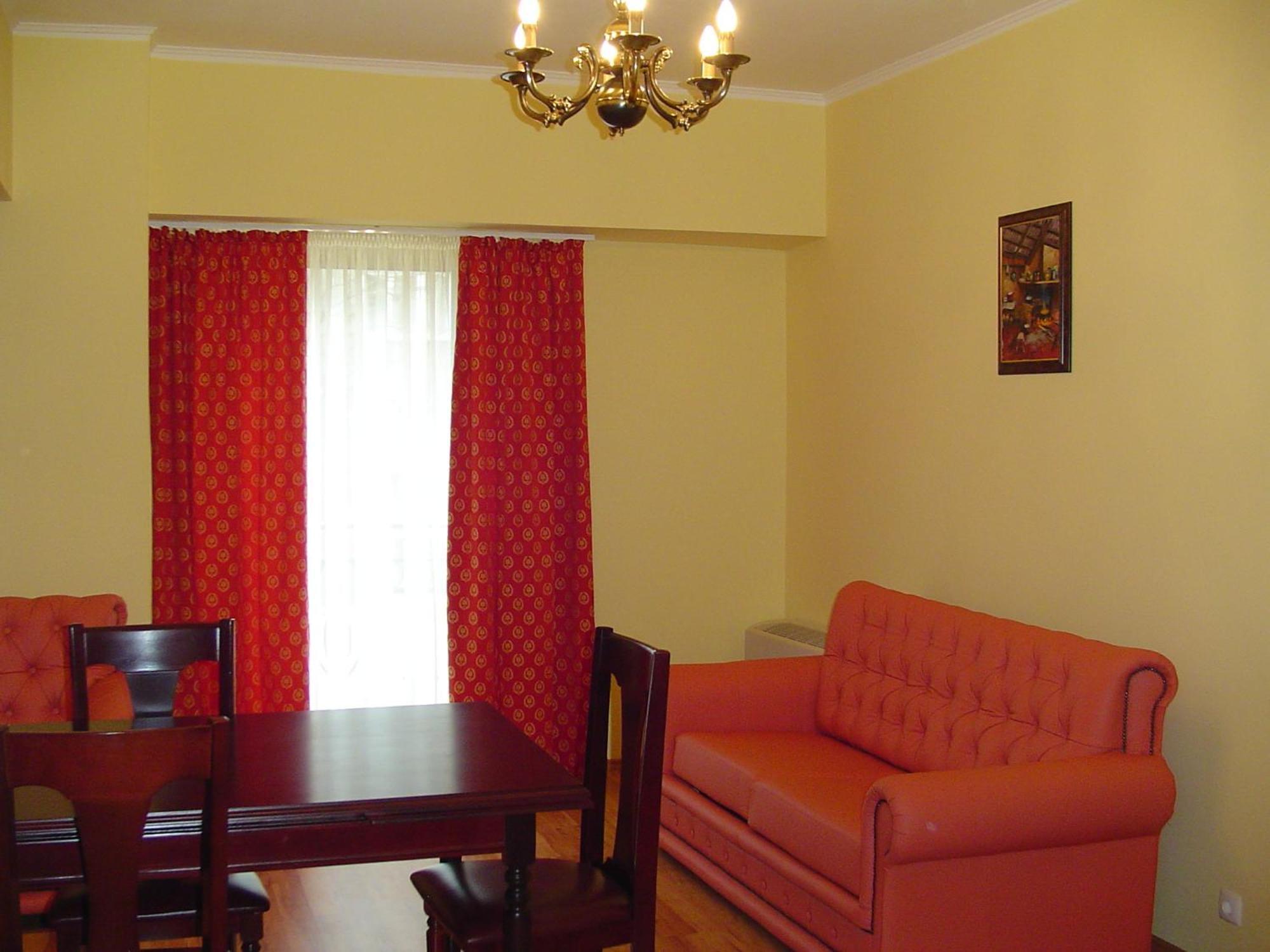 Hotel Europa Ploieşti Rum bild
