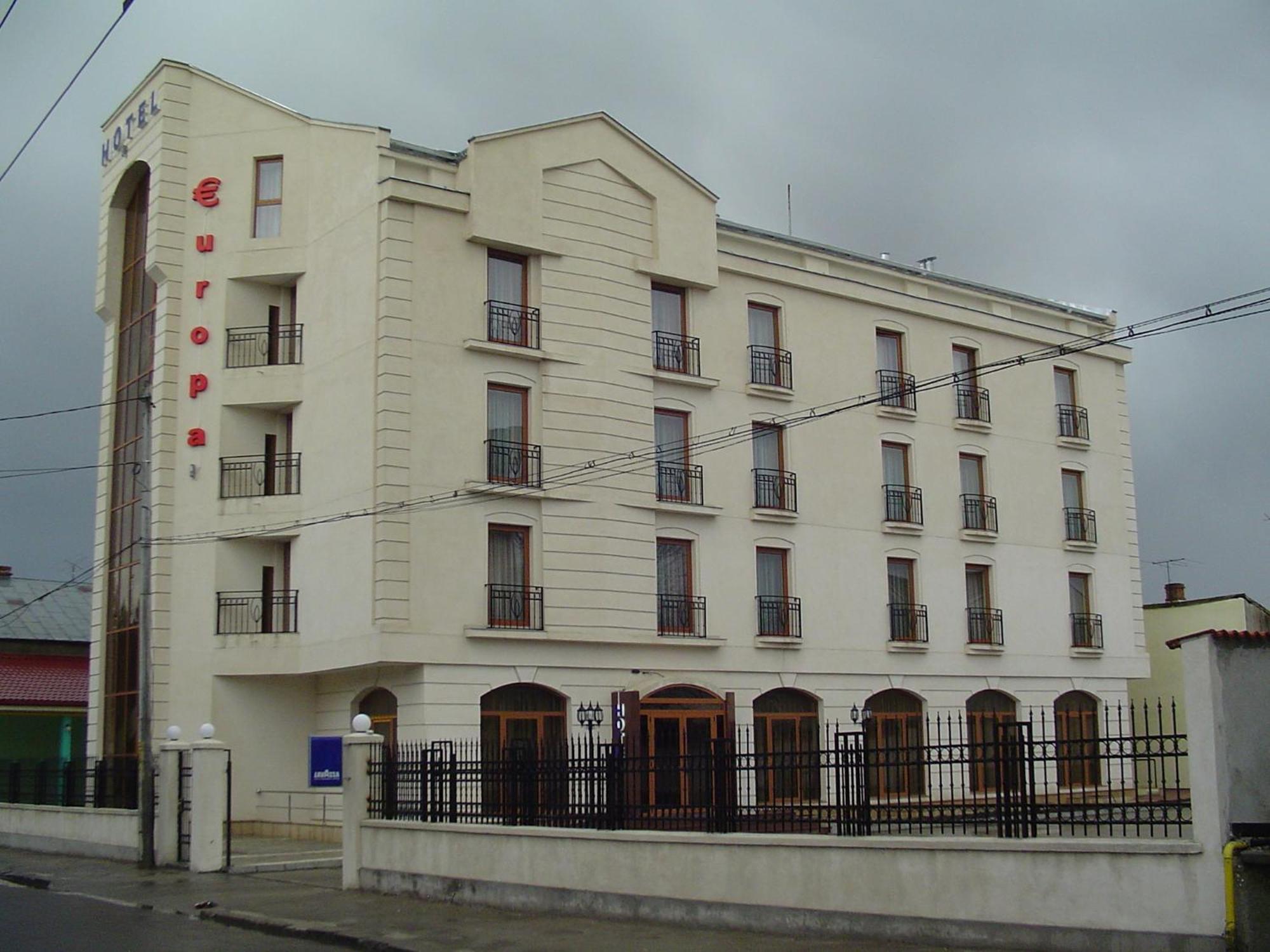 Hotel Europa Ploieşti Exteriör bild