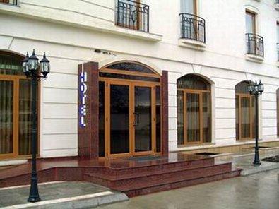 Hotel Europa Ploieşti Exteriör bild