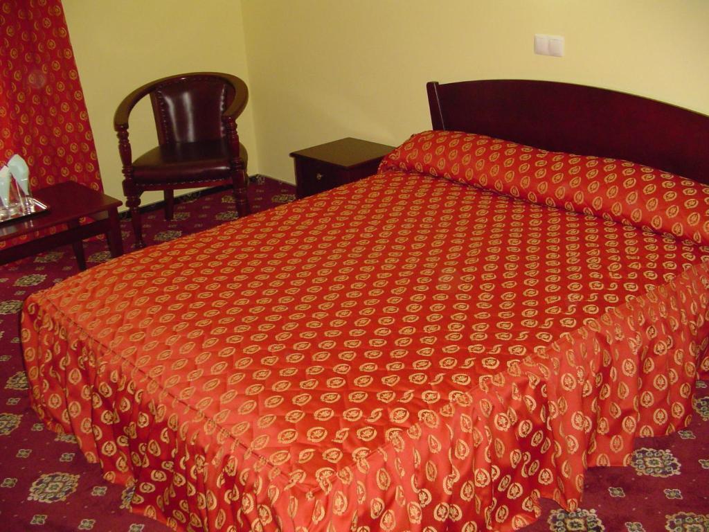 Hotel Europa Ploieşti Rum bild